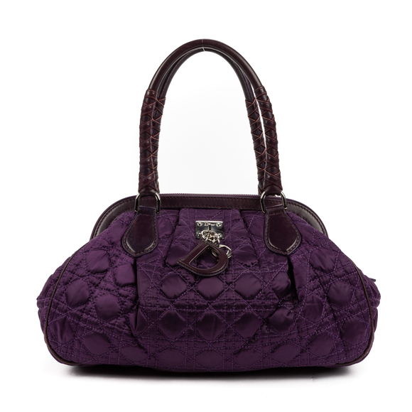 Dior Charming Doctors - Picture 2 of 8